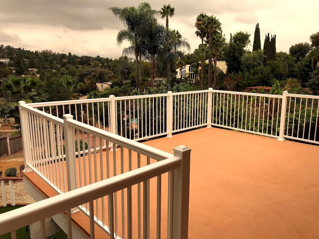 Aluminum Railing System Vista CA | West Coast Railing